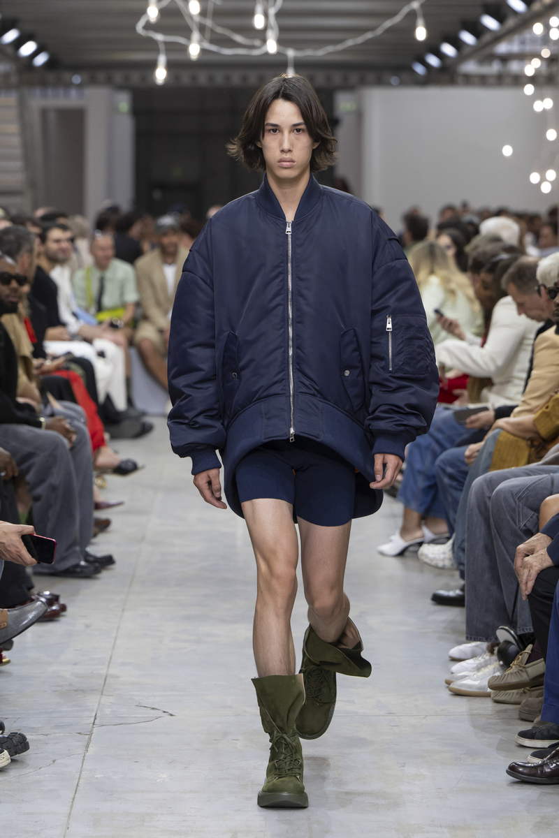 JW Anderson collezione uomo primavera estate 2025 - photo courtesy of JW Anderson