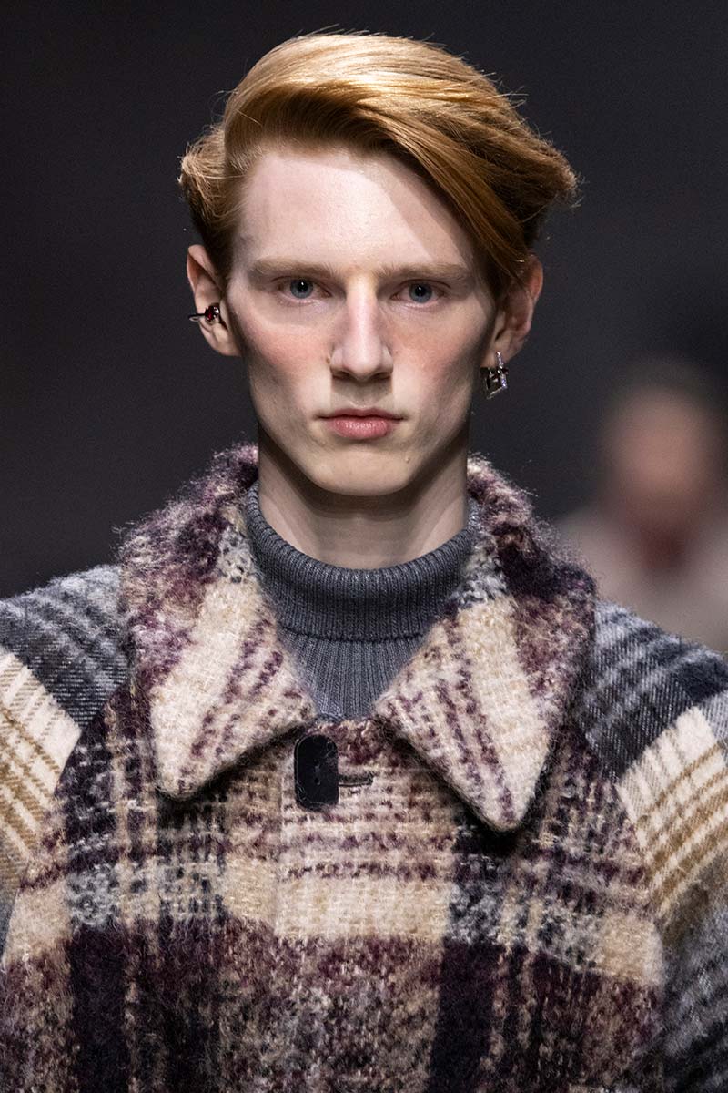 Le acconciature e lunghezze di capelli da uomo che vedremo nell'autunno 2024 - Photo courtesy of FENDI