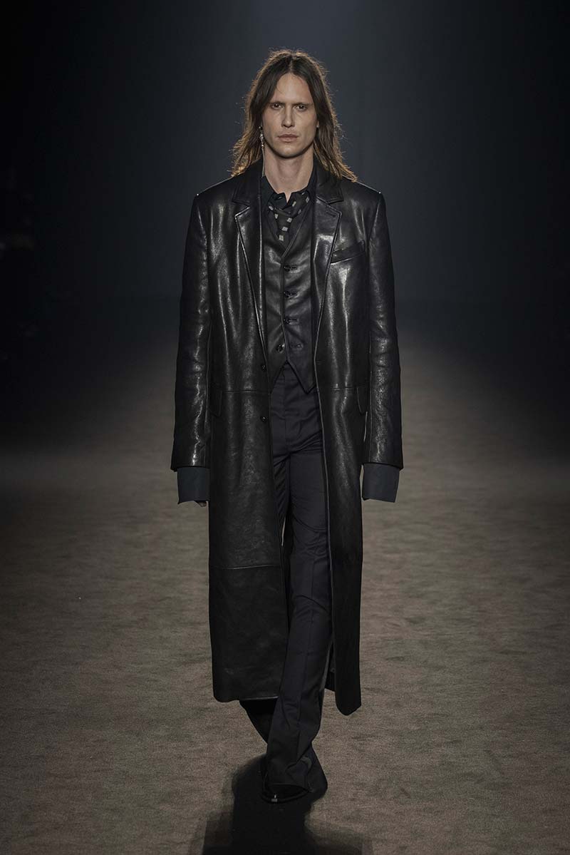 Ann Demeulemeester autunno inverno 2024 2025 - Photo courtesy of Ann Demeulemeester