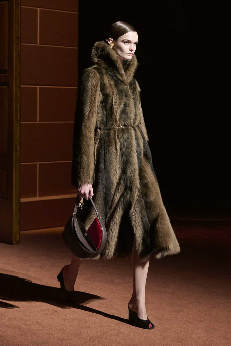 Fendi sfilata collezione donna autunno inverno 2025 2026 - Photo courtesy of Fendi